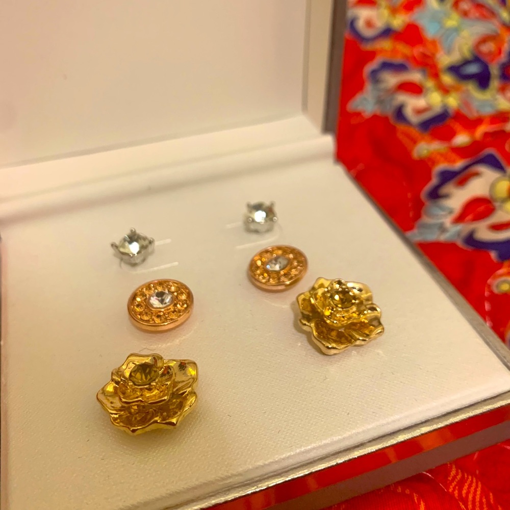 Earring set